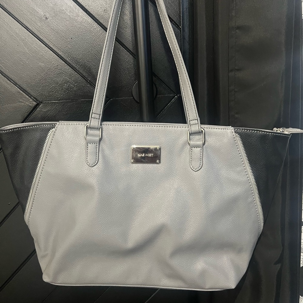 Nine West grey & black tote